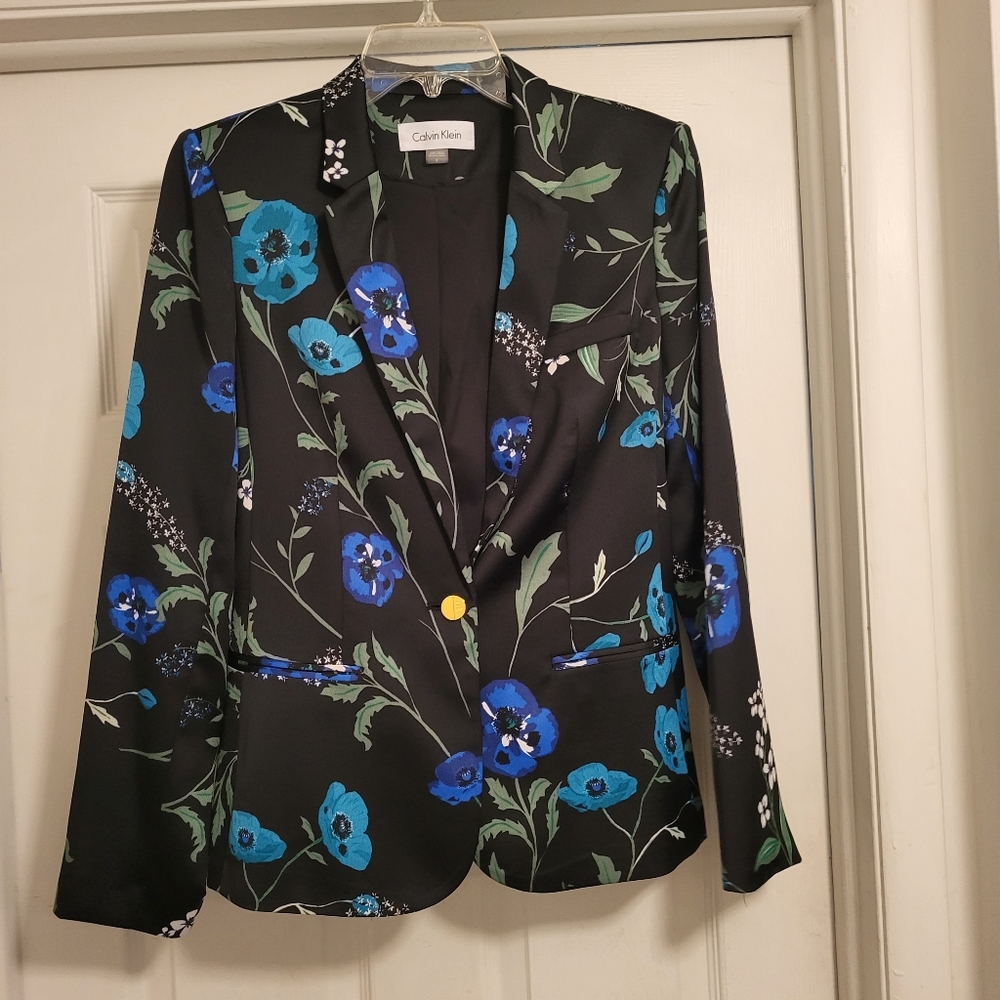 Calvin Klein floral suit jacket, ladies